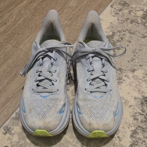 Women's HOKA Clifton 9